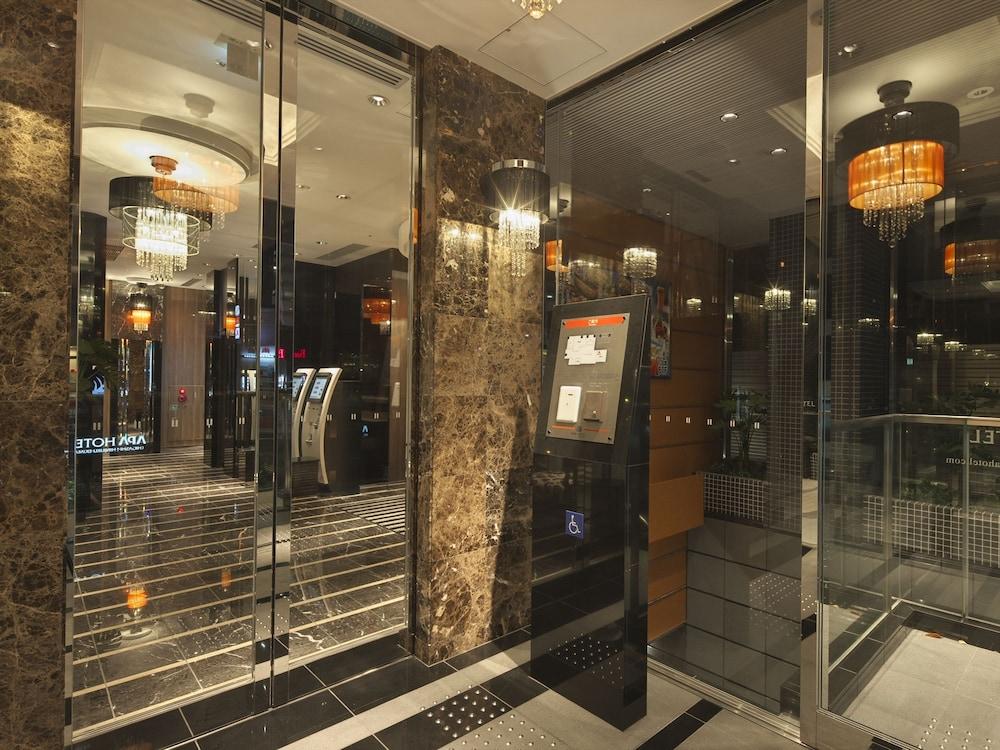 Apa Hotel Higashi Shinjuku Ekimae Präfektur Tokio Exterior foto